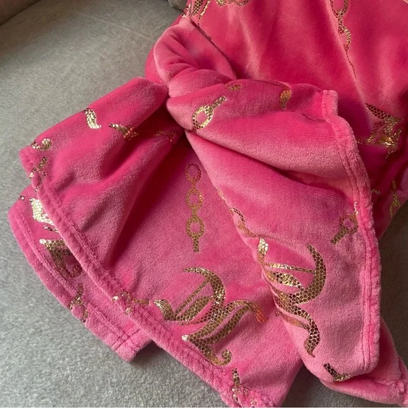 Juicy Couture Blanket - Pink and Gold Chain Link Design - Plush Throw Blanket